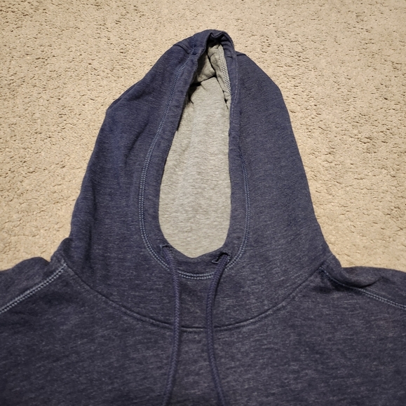 Under Armour Hoodie - Picture 3 of 4